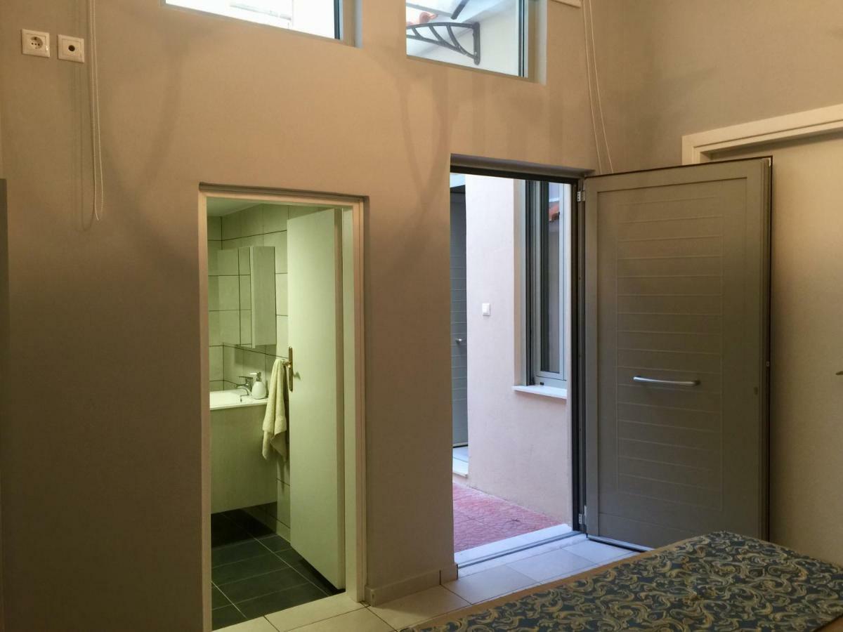 Holodek Apartments Sygrou Parking Афіни Екстер'єр фото